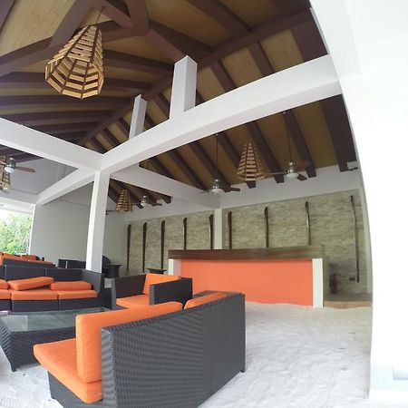 Pallazo Laamu ガン エクステリア 写真
